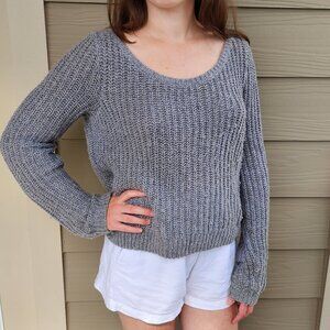 Abercrombie & Fitch Gray Scoopneck Oversize Sweater in Size L